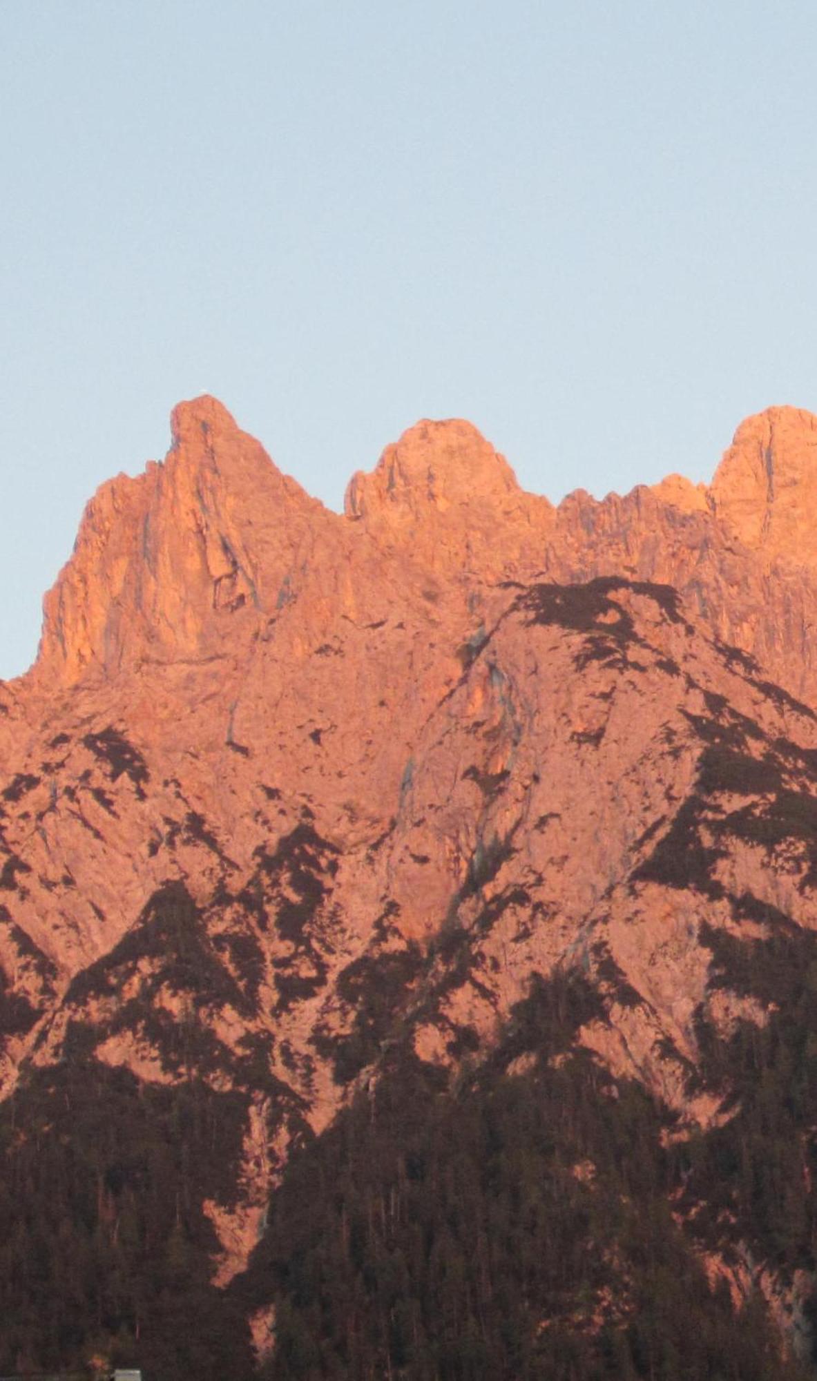 Romantische 5-Sterne- Ferienwohnungen Mittenwald Exterior photo